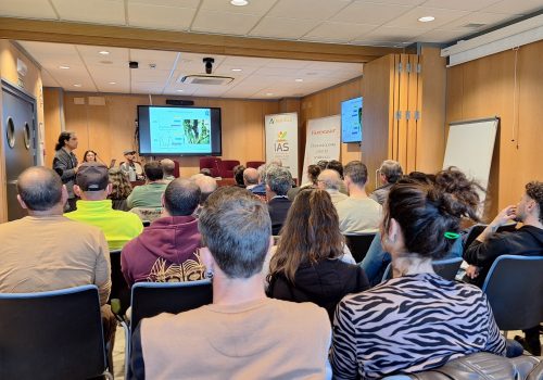 Muy buena acogida de nuestro taller «Setos y Control de Plagas: La importancia de la Biodiversidad en la Agricultura» en el IAS de Córdoba